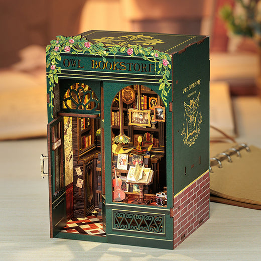 Cutebee Owl Bookstore book nook, houten DIY bouwpakket voor je boekenkast