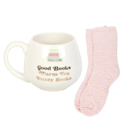 Good Books & Fuzzy Socks Mok – mok van Tea & Tales