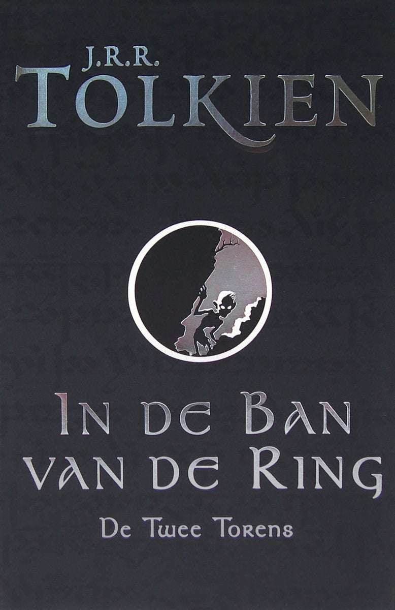 Omslag van De twee torens - In de ban van de ring (zwarte editie) van J.R.R. Tolkien, paperback