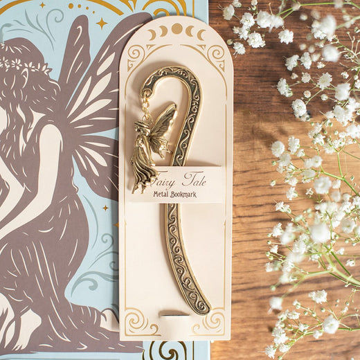 Metalen boekenlegger Fairy Tale bij Tea & Tales